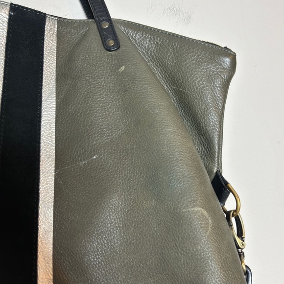 Kempton & Co Grayish Green Black Silver Slouchy Leather Bag Gold Hardware - Picture 7 of 13